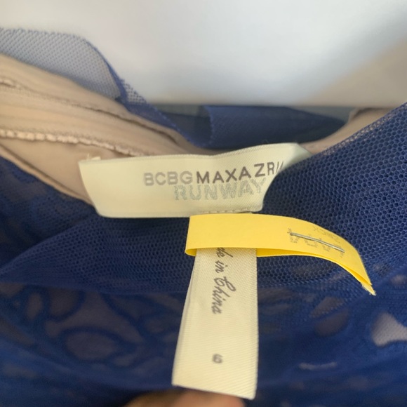 BCBG MaxAzria Runway navy blue cocktail dress size 6 - Picture 3 of 3